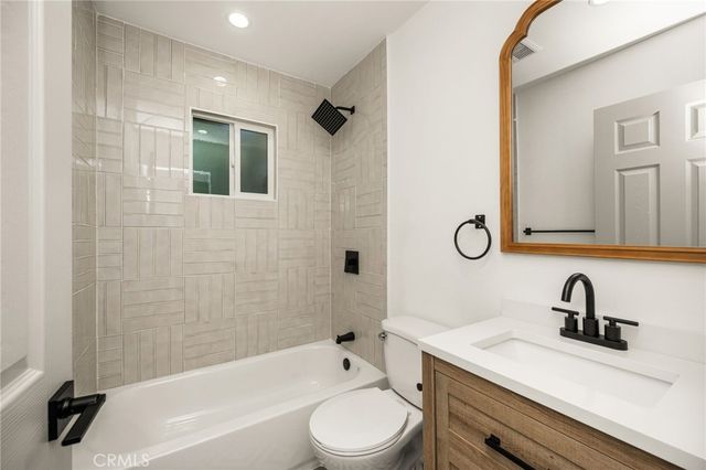 1005 W 132nd Street, Compton, CA 90222