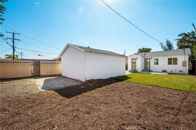 1005 W 132nd Street, Compton, CA 90222