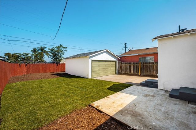 1005 W 132nd Street, Compton, CA 90222