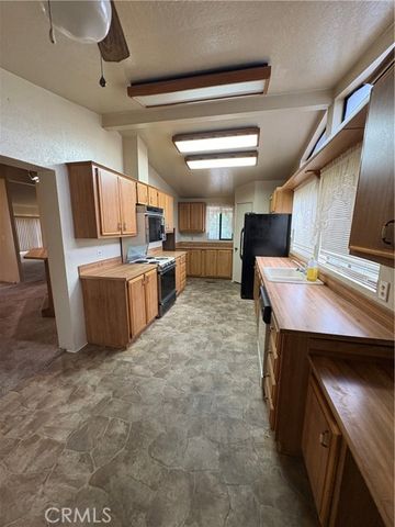 2230 Lake Park 224, San Jacinto, CA 92583