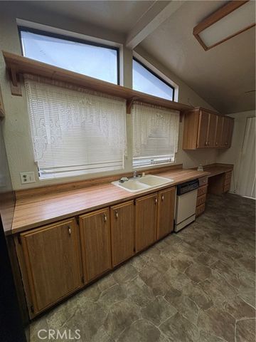 2230 Lake Park 224, San Jacinto, CA 92583