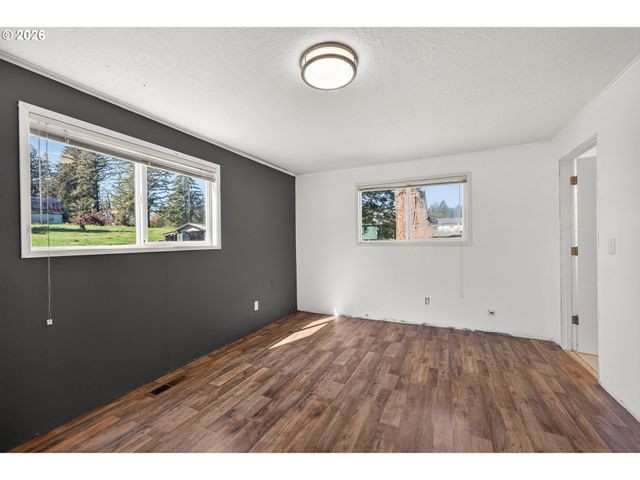 38805 Sw TENBUSH Ln, Willamina, OR 97396