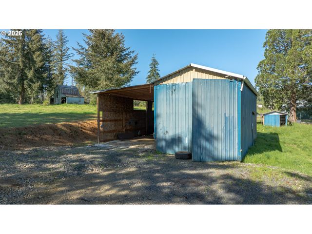 38805 Sw TENBUSH Ln, Willamina, OR 97396