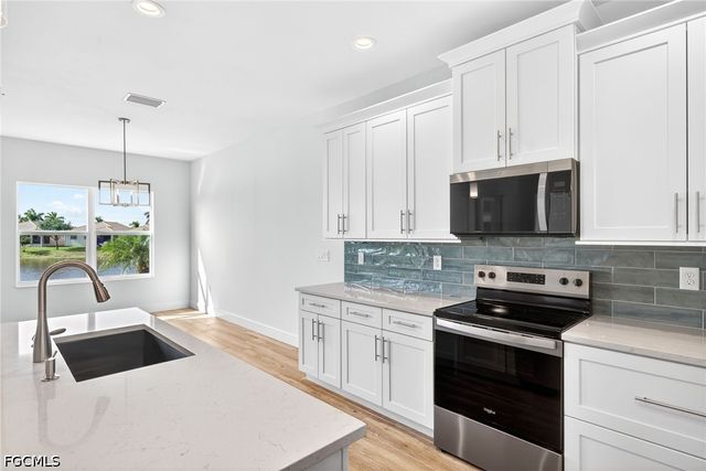 8613 Banyan Bay BLVD, Fort Myers, FL 33908