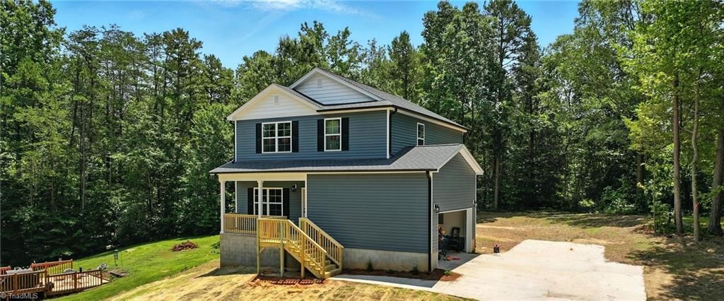 166 Cherry Lane, Clemmons, NC 27012