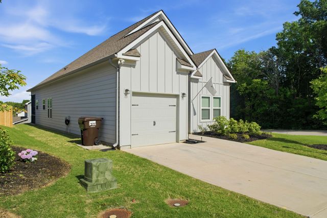 7593 Snow Line Lane, Ooltewah, TN 37363
