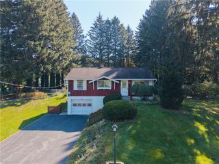 21 Oak Hill Terrace, Perinton, NY 14526