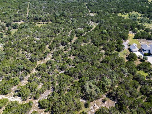 140 CAVE SPRINGS RD, Wimberley, TX 78676