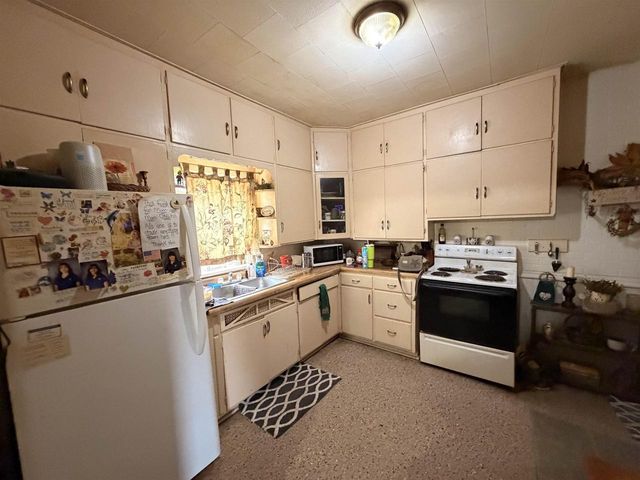 431 E South Street, Richland Center, WI 53581