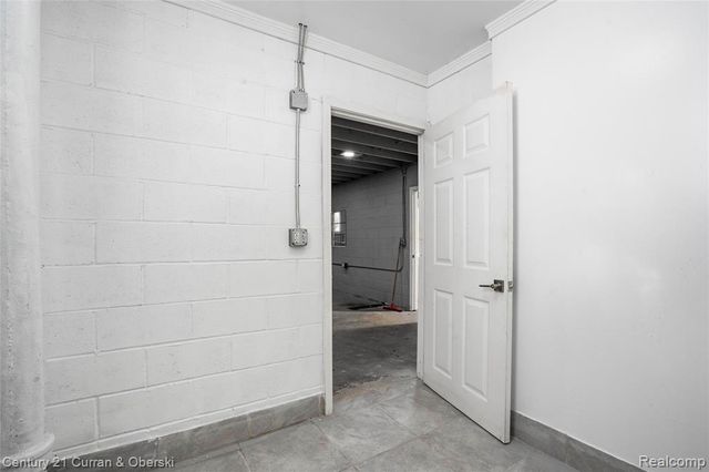 3445 Mildred Street, Wayne, MI 48184