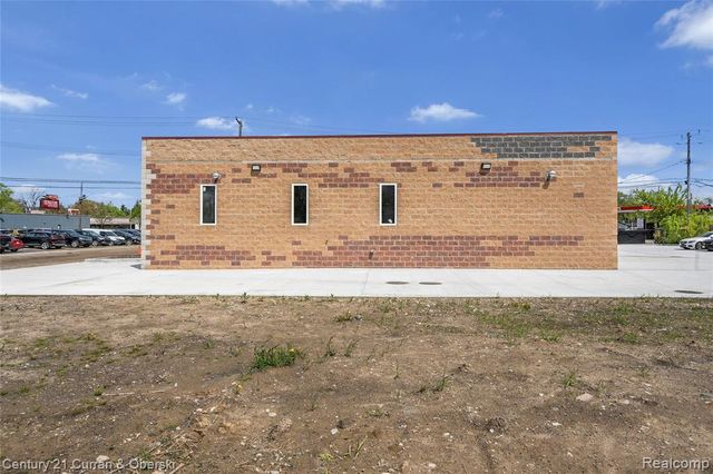 3445 Mildred Street, Wayne, MI 48184