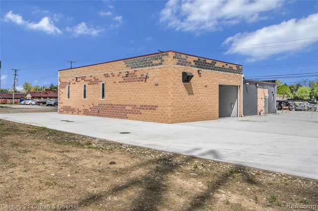 3445 Mildred Street, Wayne, MI 48184