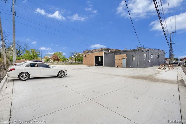 3445 Mildred Street, Wayne, MI 48184