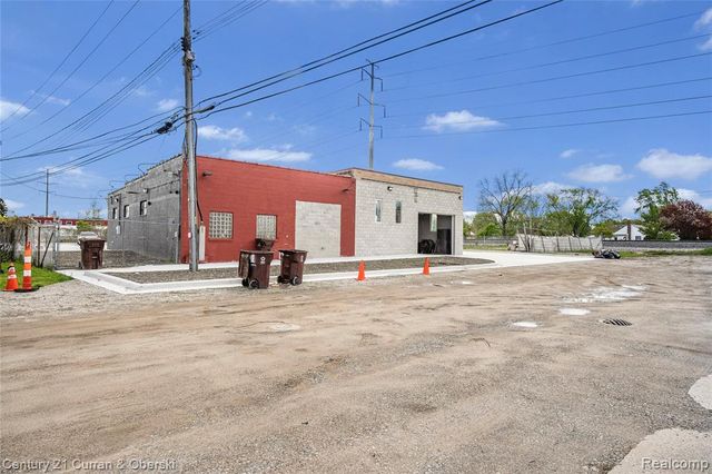 3445 Mildred Street, Wayne, MI 48184