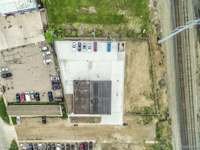 3445 Mildred Street, Wayne, MI 48184
