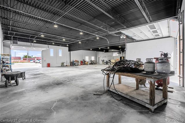 3445 Mildred Street, Wayne, MI 48184