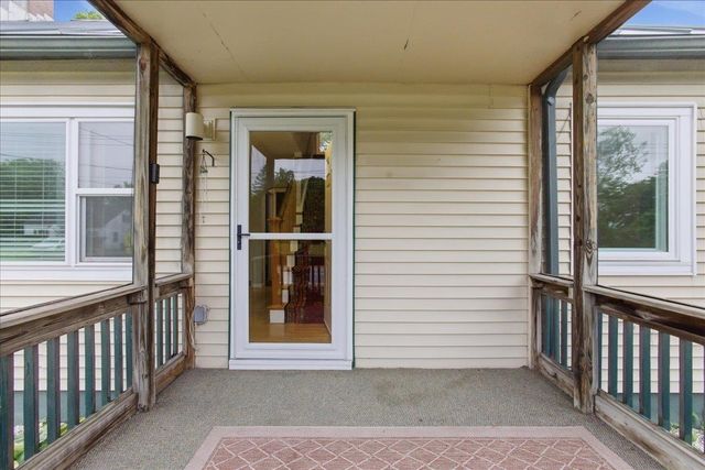109 Airport Parkway, South Burlington, VT 05403