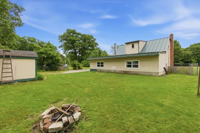 109 Airport Parkway, South Burlington, VT 05403