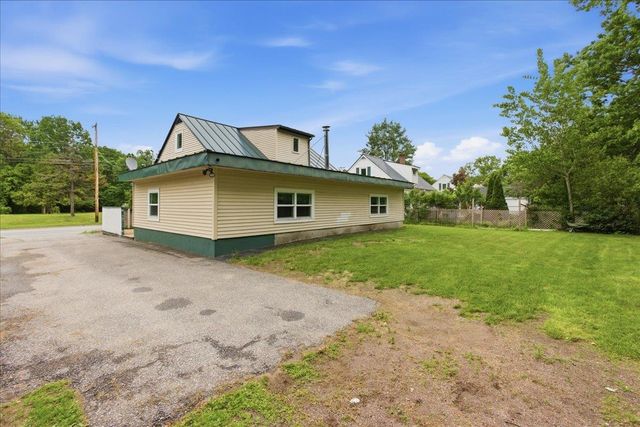 109 Airport Parkway, South Burlington, VT 05403