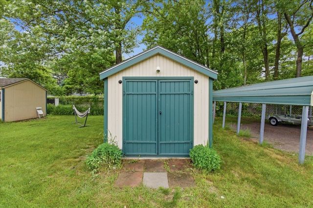 109 Airport Parkway, South Burlington, VT 05403