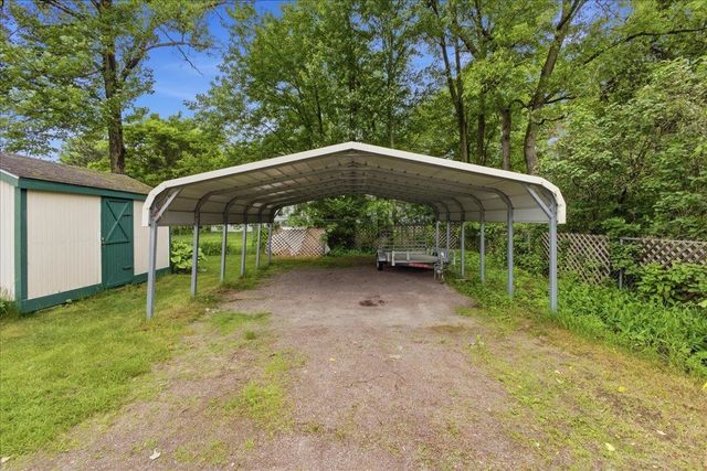 109 Airport Parkway, South Burlington, VT 05403