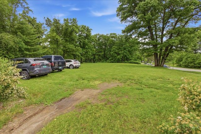 109 Airport Parkway, South Burlington, VT 05403