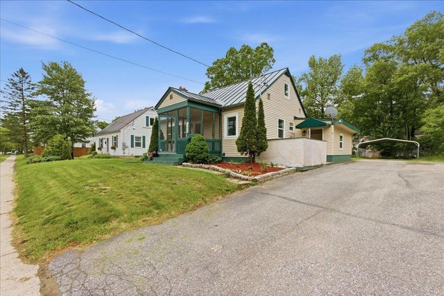 109 Airport Parkway, South Burlington, VT 05403
