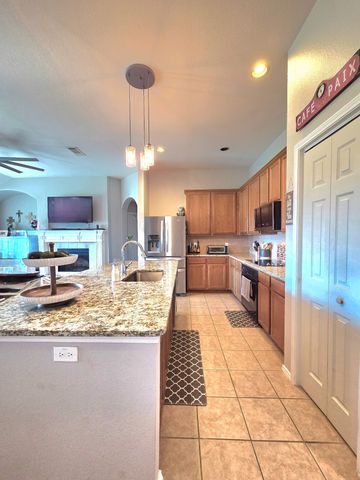 217 Cedar Crest Drive, Justin, TX 76247