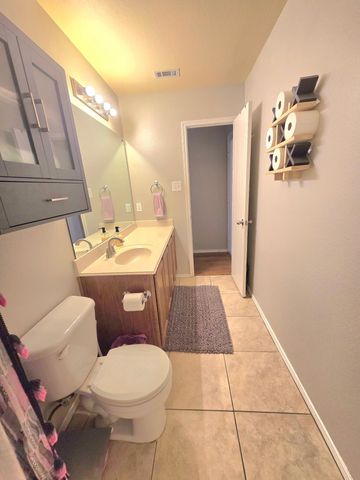 217 Cedar Crest Drive, Justin, TX 76247