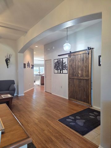 217 Cedar Crest Drive, Justin, TX 76247