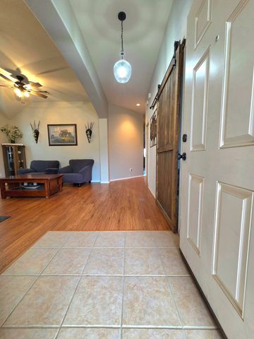 217 Cedar Crest Drive, Justin, TX 76247