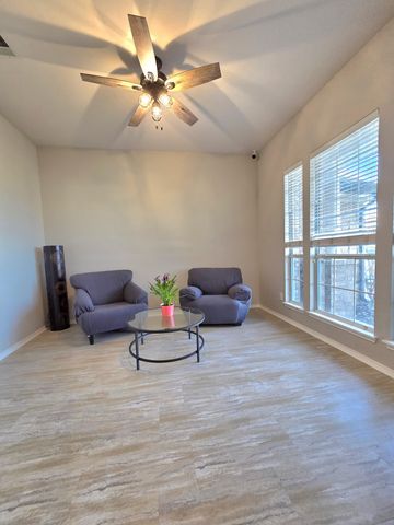 217 Cedar Crest Drive, Justin, TX 76247