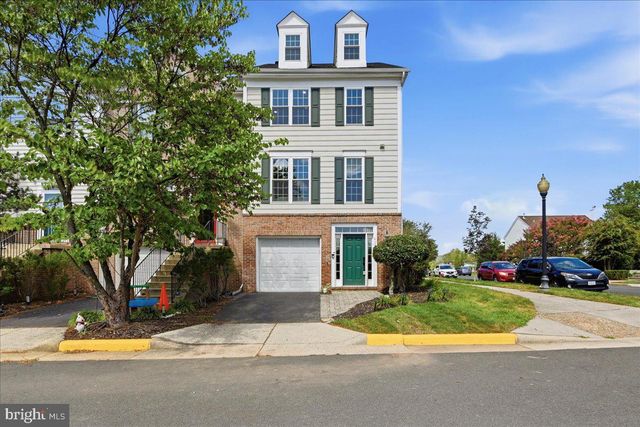 43092 FRANCIS SQ, Chantilly, VA 20152