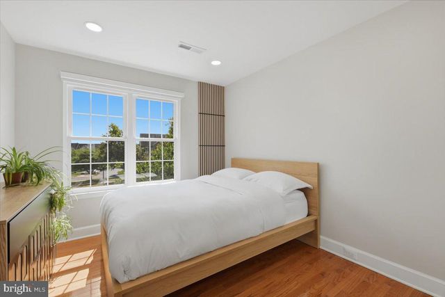 43092 FRANCIS SQ, Chantilly, VA 20152