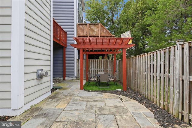 43092 FRANCIS SQ, Chantilly, VA 20152