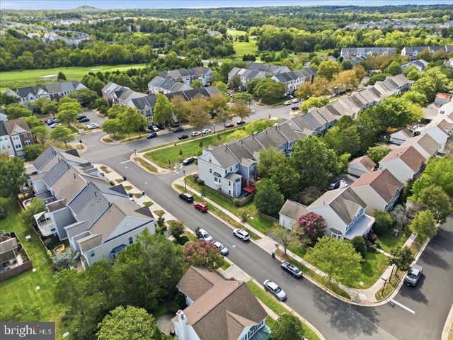 43092 FRANCIS SQ, Chantilly, VA 20152