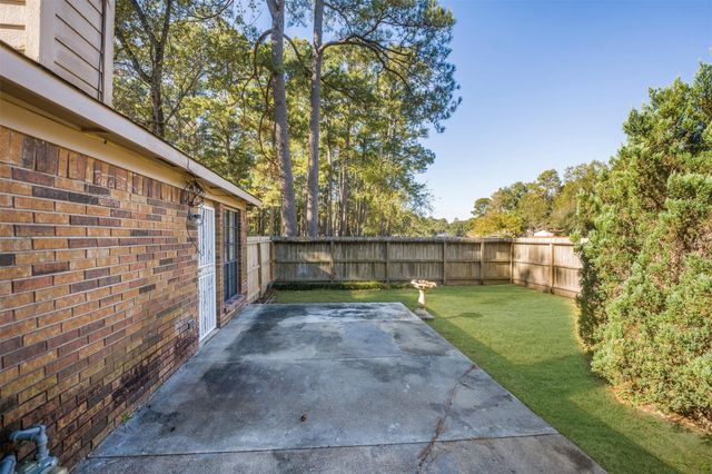 3203 Golden Willow Drive, Houston, TX 77339