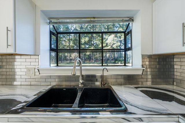 3203 Golden Willow Drive, Houston, TX 77339