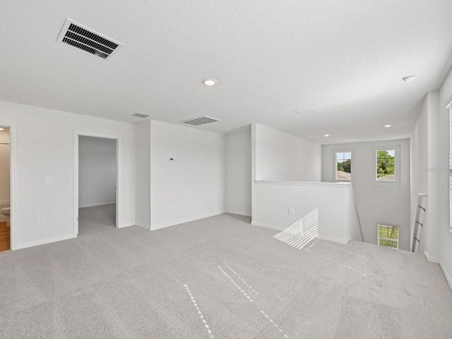 1763 BREKEY WAY, Zephyrhills, FL 33541