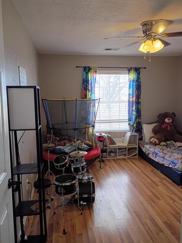 1415 Vista Hill Loop, Los Lunas, NM 87031