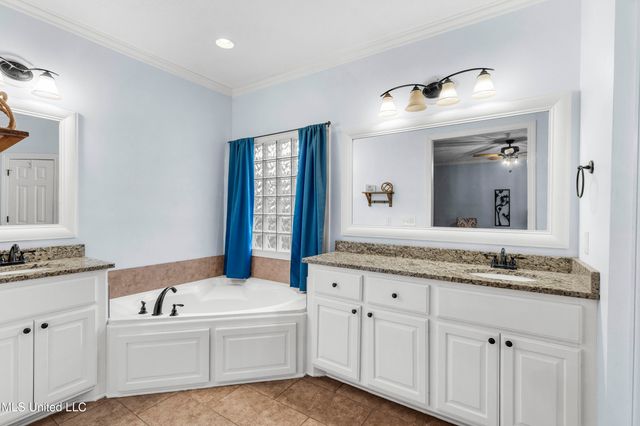 119 Hidden Hills Drive, Madison, MS 39110