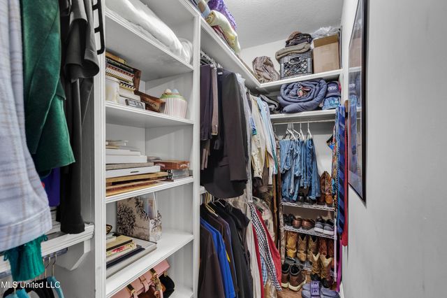 119 Hidden Hills Drive, Madison, MS 39110