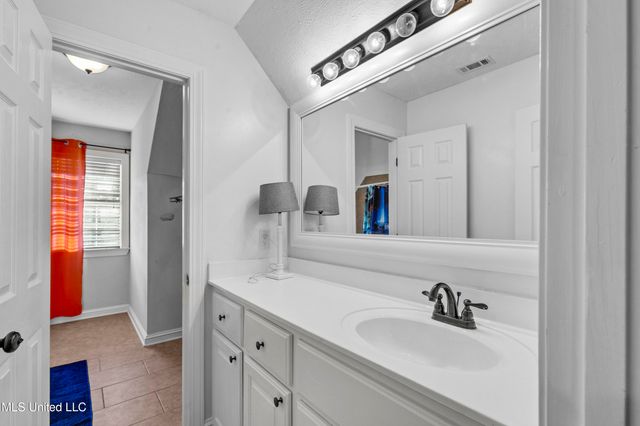 119 Hidden Hills Drive, Madison, MS 39110