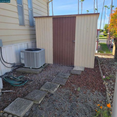 16401 San Pablo Ave, San Pablo, CA 94806