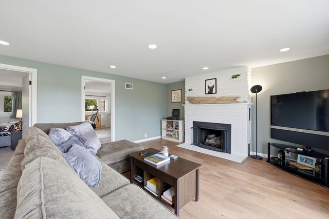 2412 N West Brook Road, Elmwood Park, IL 60707