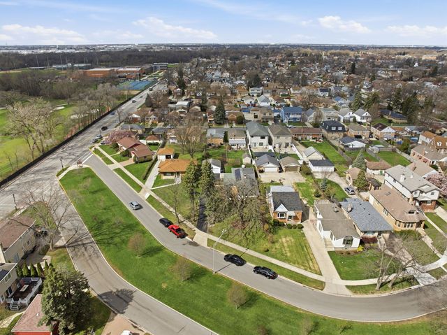 2412 N West Brook Road, Elmwood Park, IL 60707