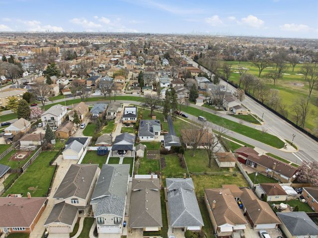 2412 N West Brook Road, Elmwood Park, IL 60707