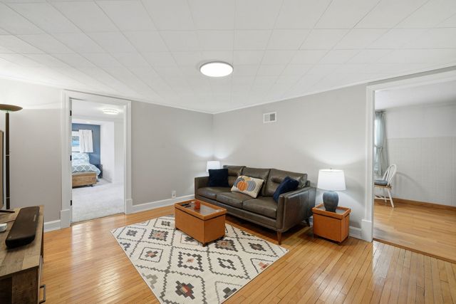 2412 N West Brook Road, Elmwood Park, IL 60707