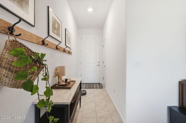 7782 S Golden Bell Drive, Tucson, AZ 85747