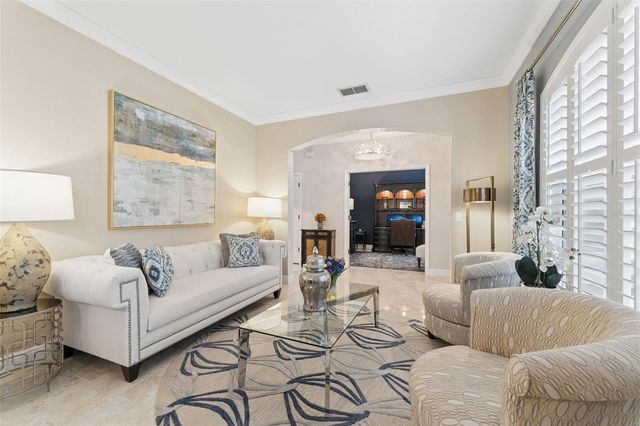 626 ENGLISH LAKE DRIVE, Winter Garden, FL 34787